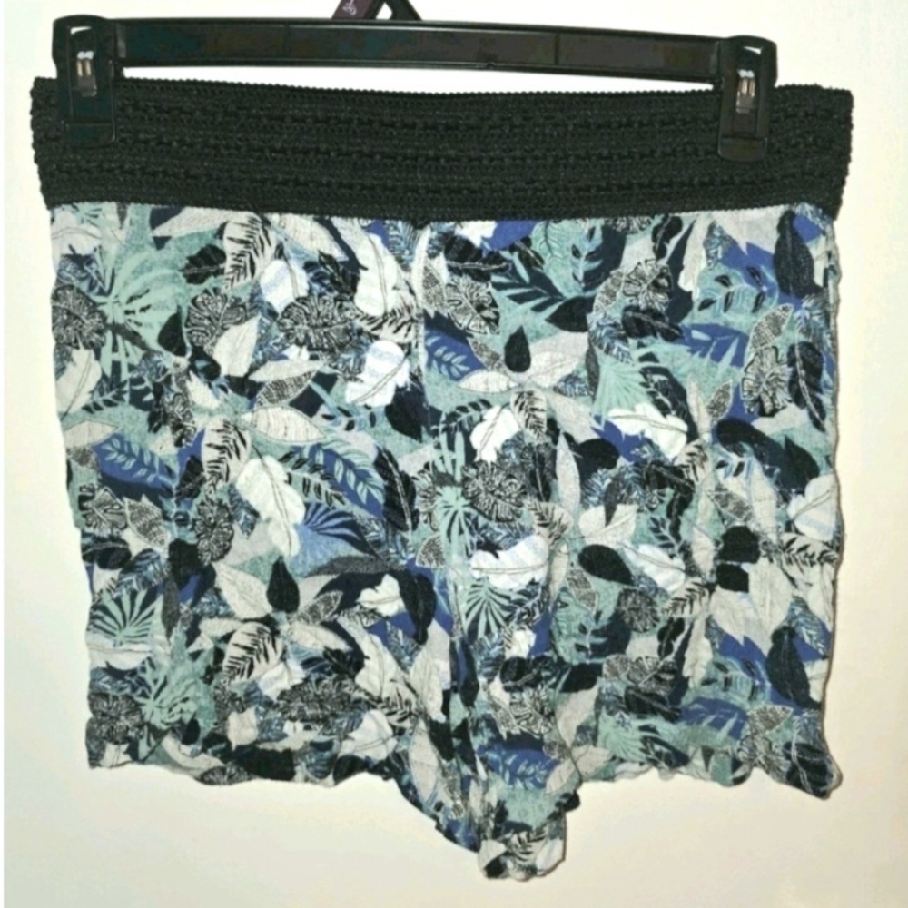 Robert Louis Womens Size Large Shorts Tropical Floral Beach Casual Lightweight